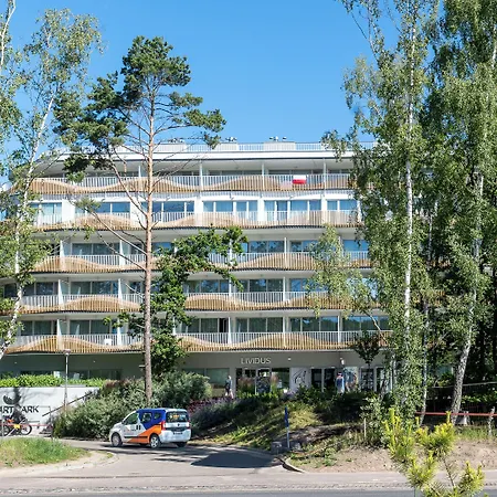 Lividus, Sun & Snow *